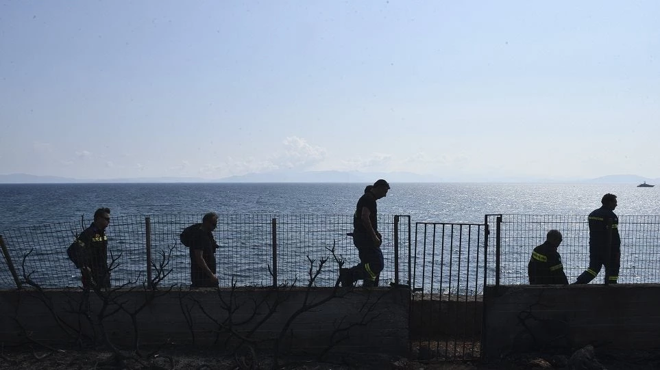 Γερμανικά ΜΜΕ: «Η Ελλάδα μετά τις πυρκαγιές – Μεταξύ θλίψης και αγωνίας»